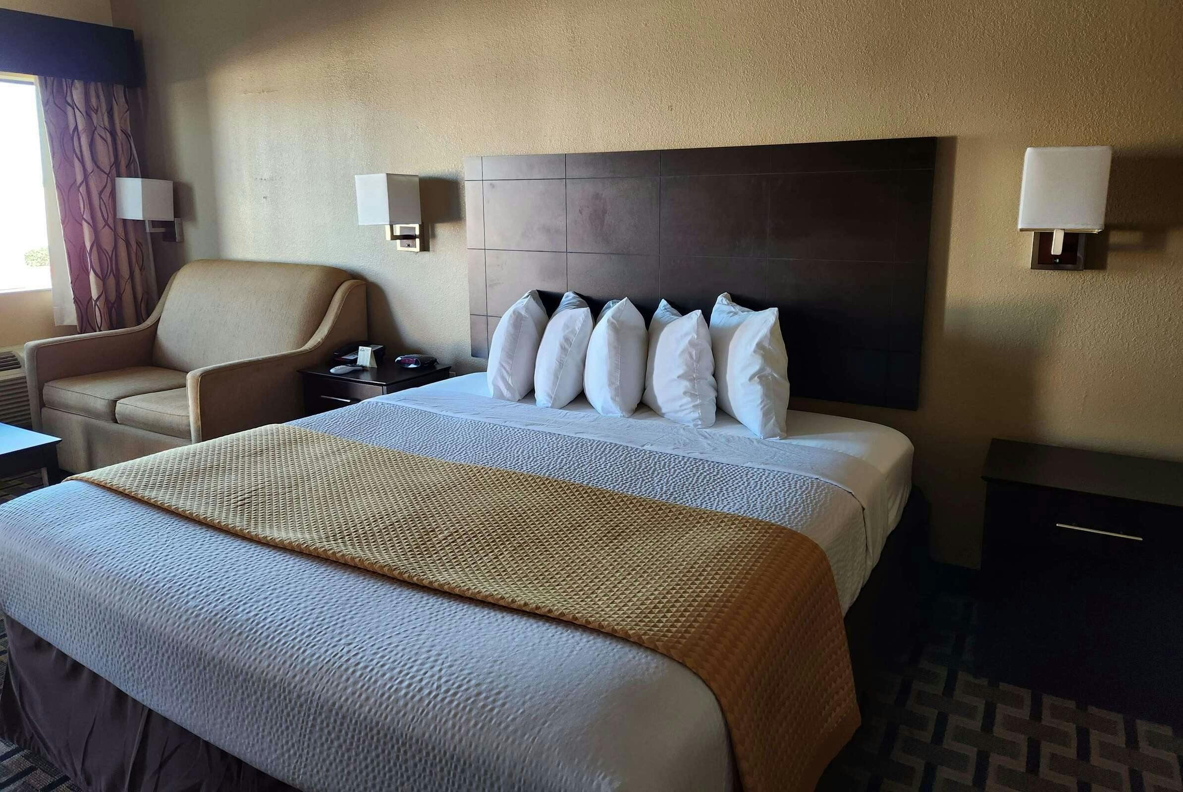 Hotel Days Inn Baytown East photo 2