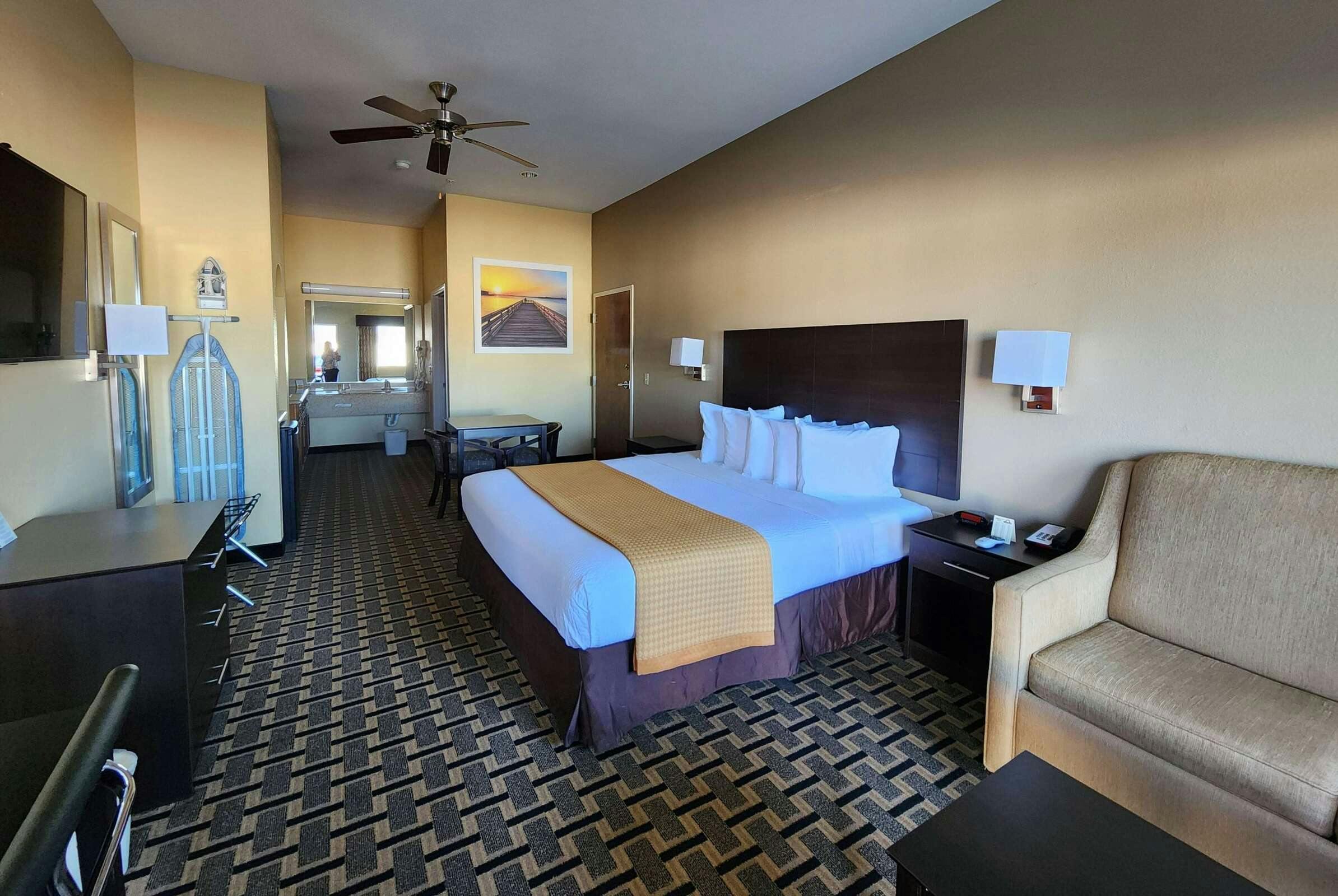 Hotel Days Inn Baytown East photo 3