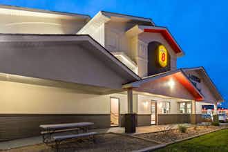 Hotel Super 8 Summersville/New River photo 1