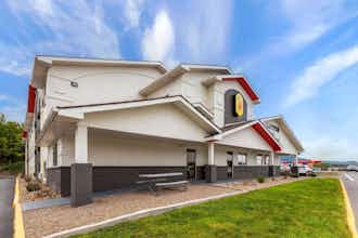 Hotel Super 8 Summersville/New River photo 2