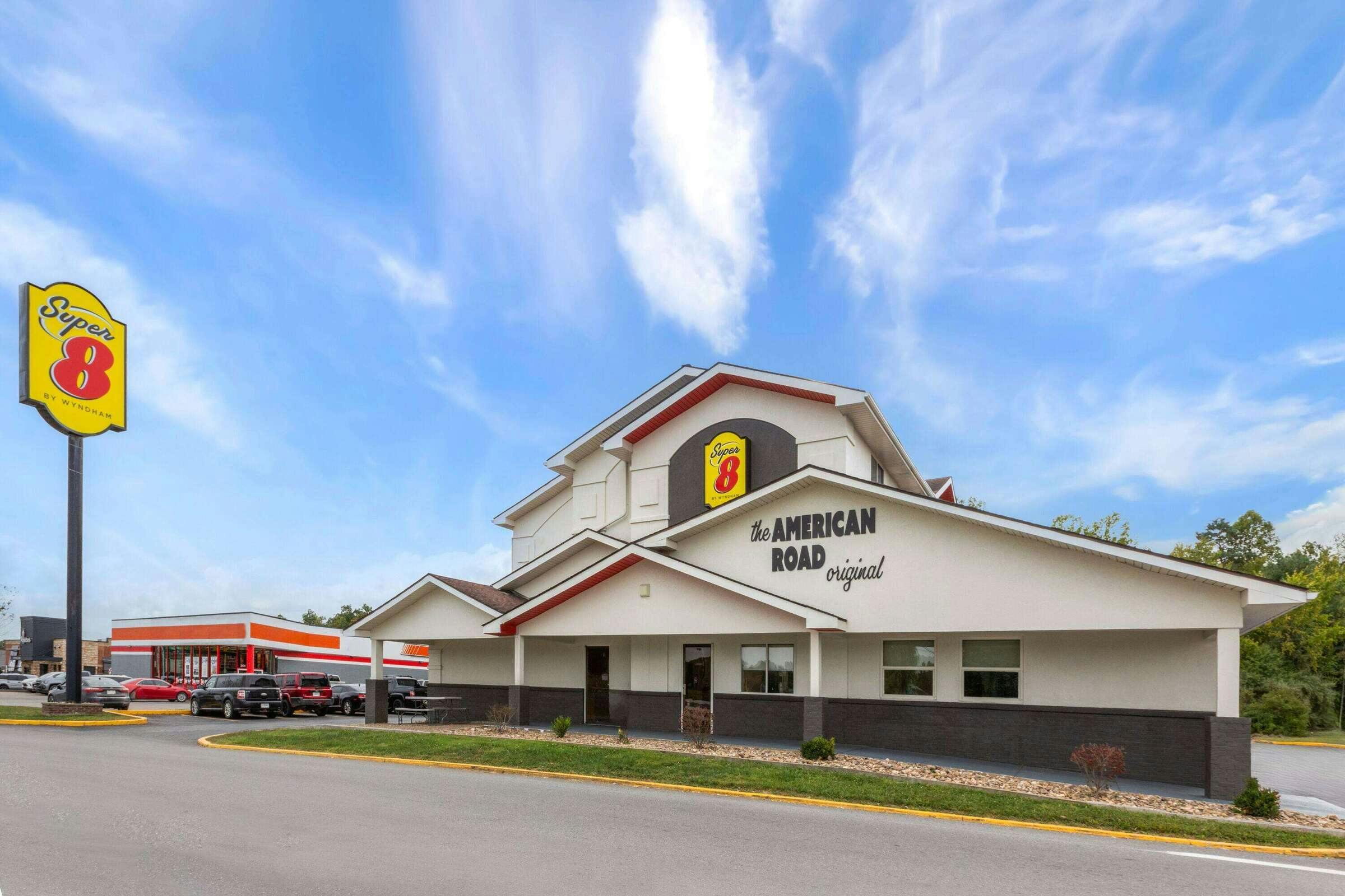 Hotel Super 8 Summersville/New River photo 3