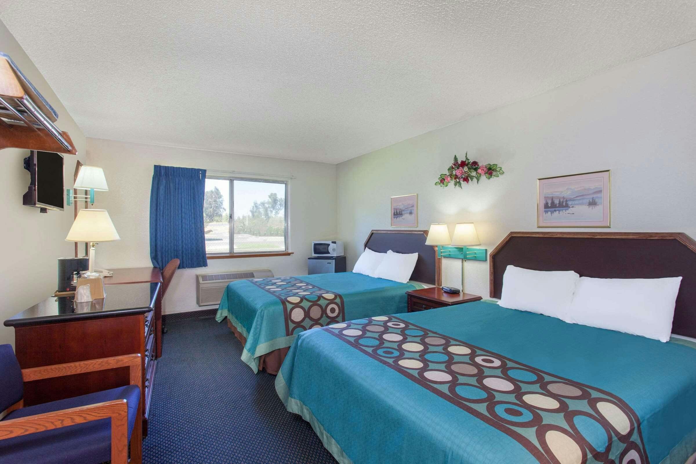 Hotel Super 8 Selma Fresno Area photo 5