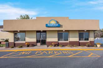 Hotel Days Inn Newton photo 3