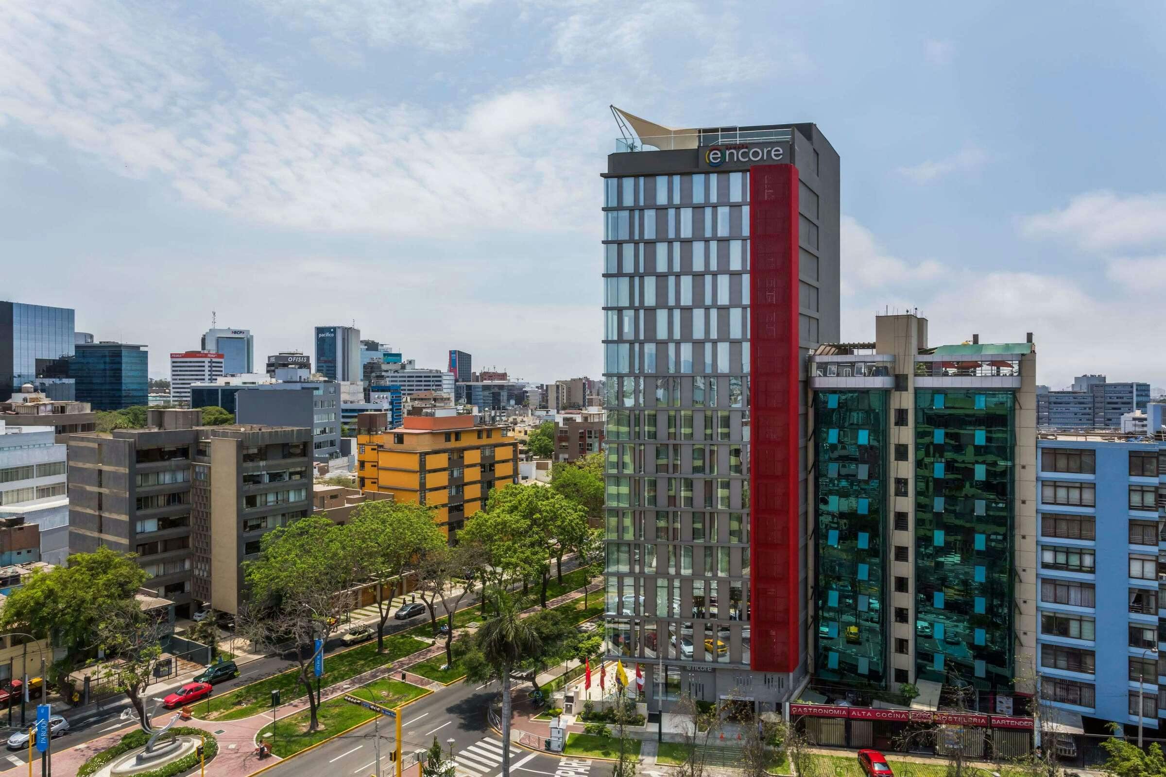 Ramada Encore Lima San Isidro