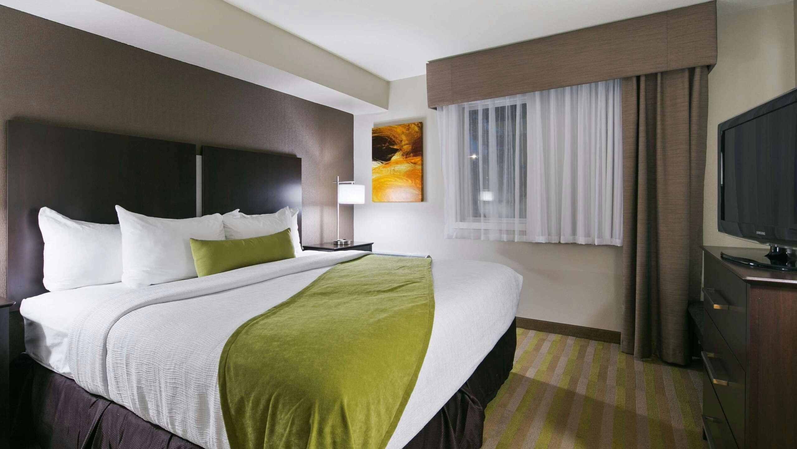 Hotel Best Western Harvest Inn & Suites photo 1