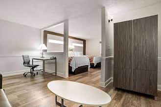 Hotel Baymont Montgomery AL photo 1