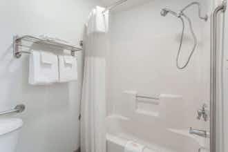 Hotel Days Inn Colby photo 2