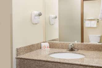Hotel Days Inn Colby photo 3