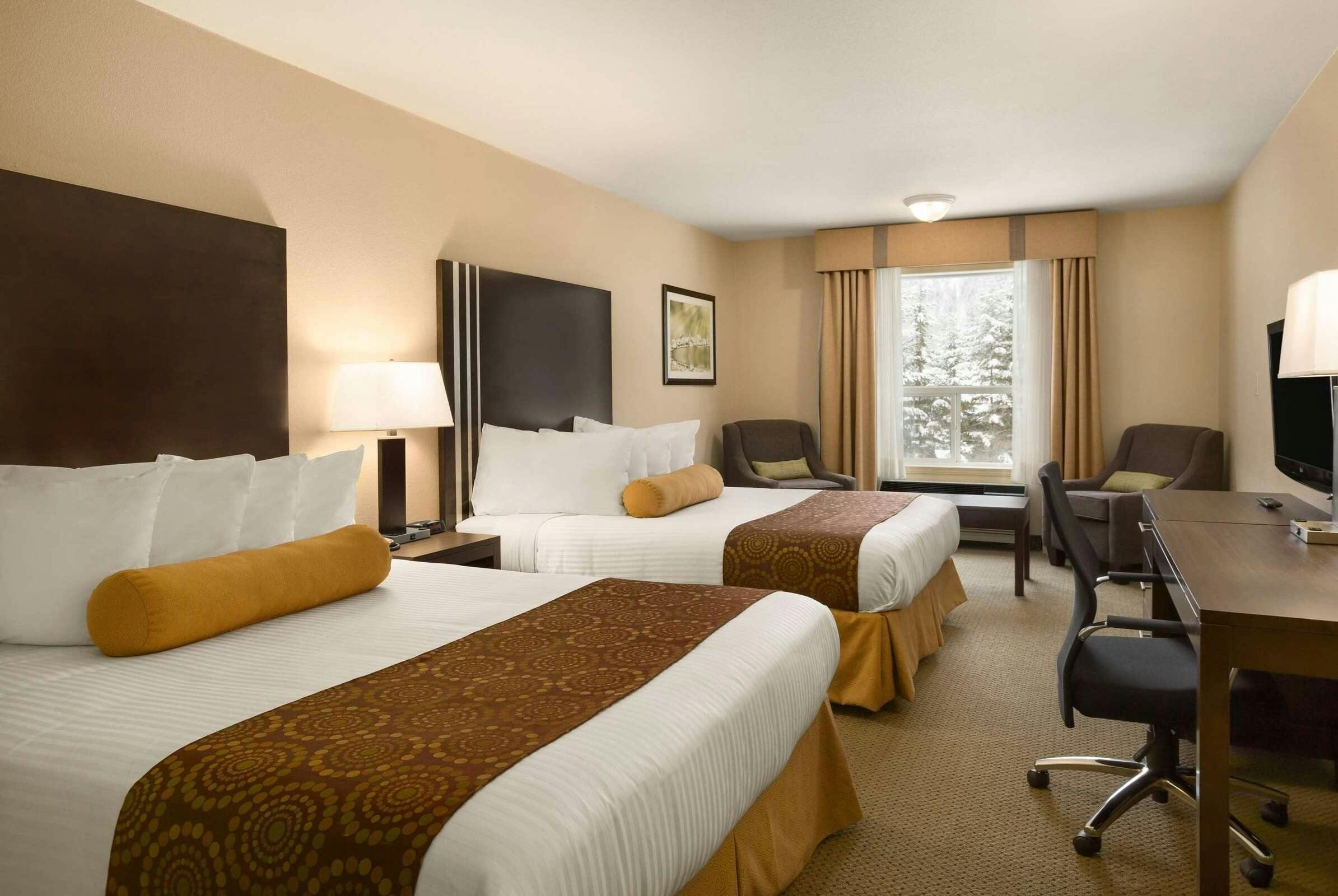 Hotel Ramada Limited Golden photo 4