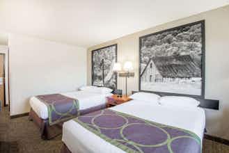 Hotel Super 8 by Wyndham Ripley photo 3