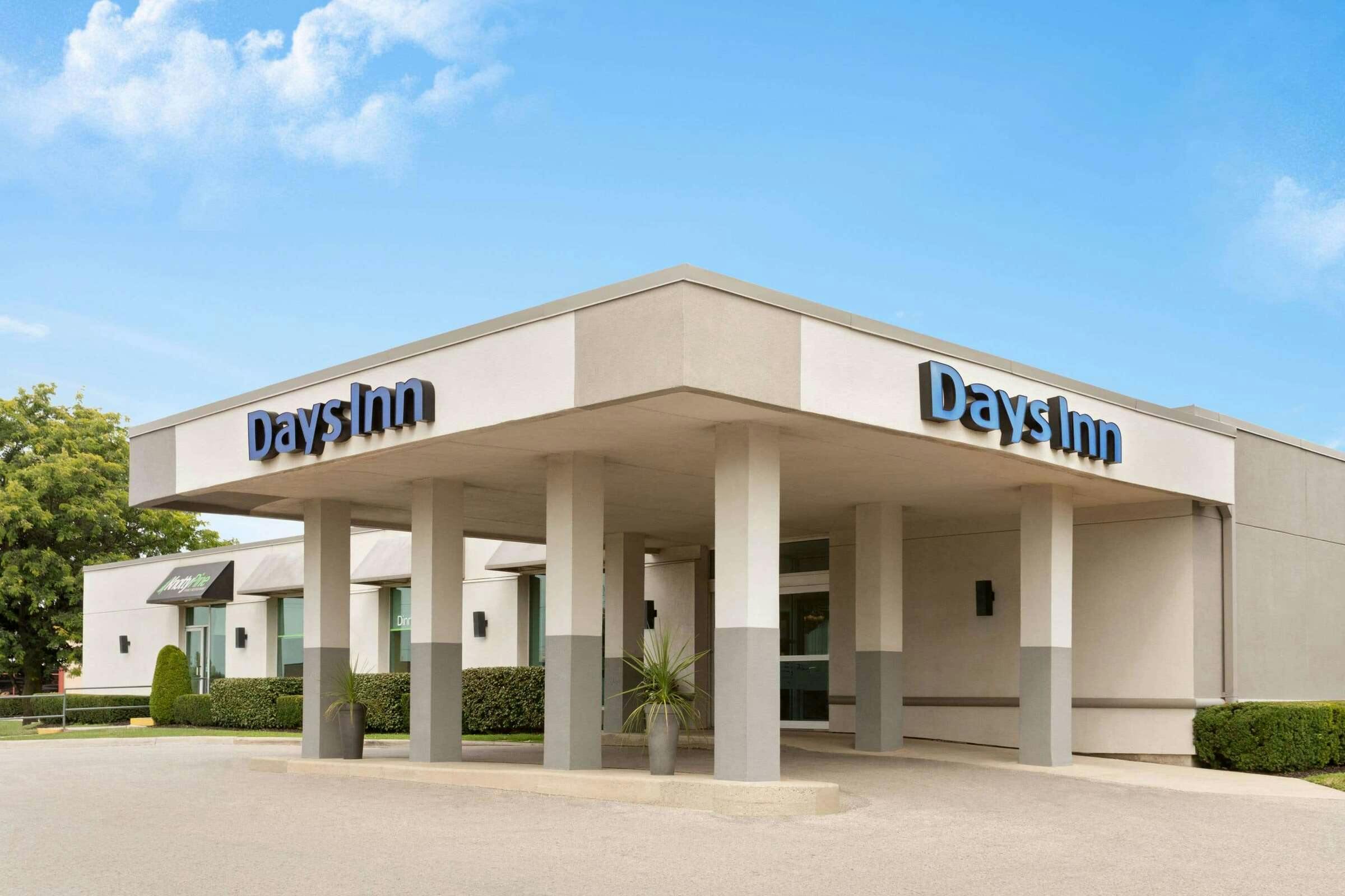 Hotel Days Inn by Wyndham London photo 3