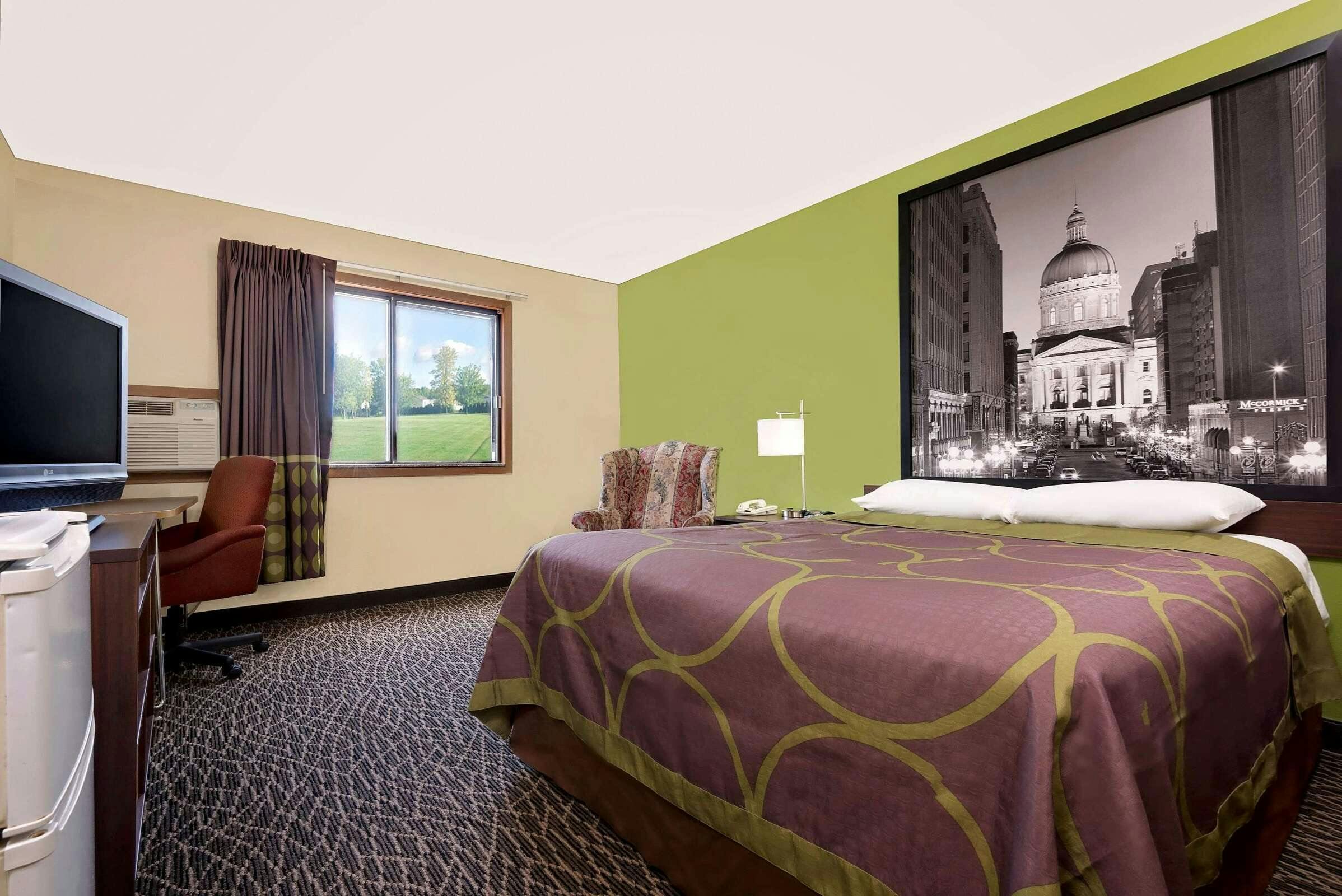 Hotel Super 8 Muncie IN photo 3