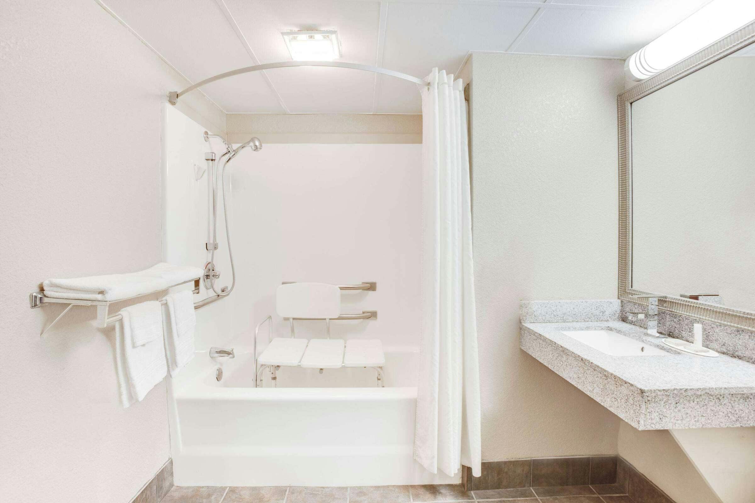 Hotel Super 8 by Wyndham Morrilton photo 5