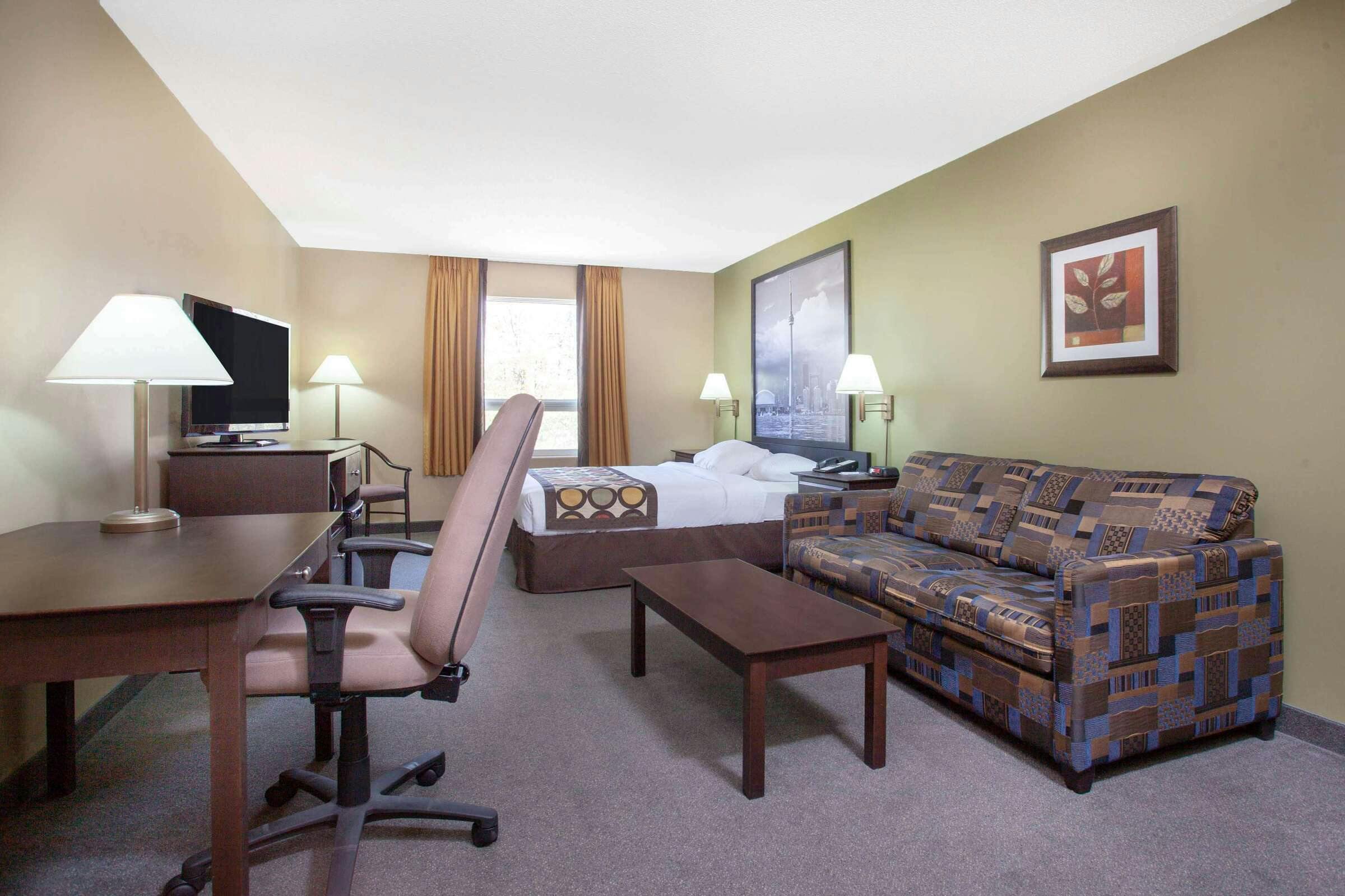 Hotel Super 8 Midland photo 5