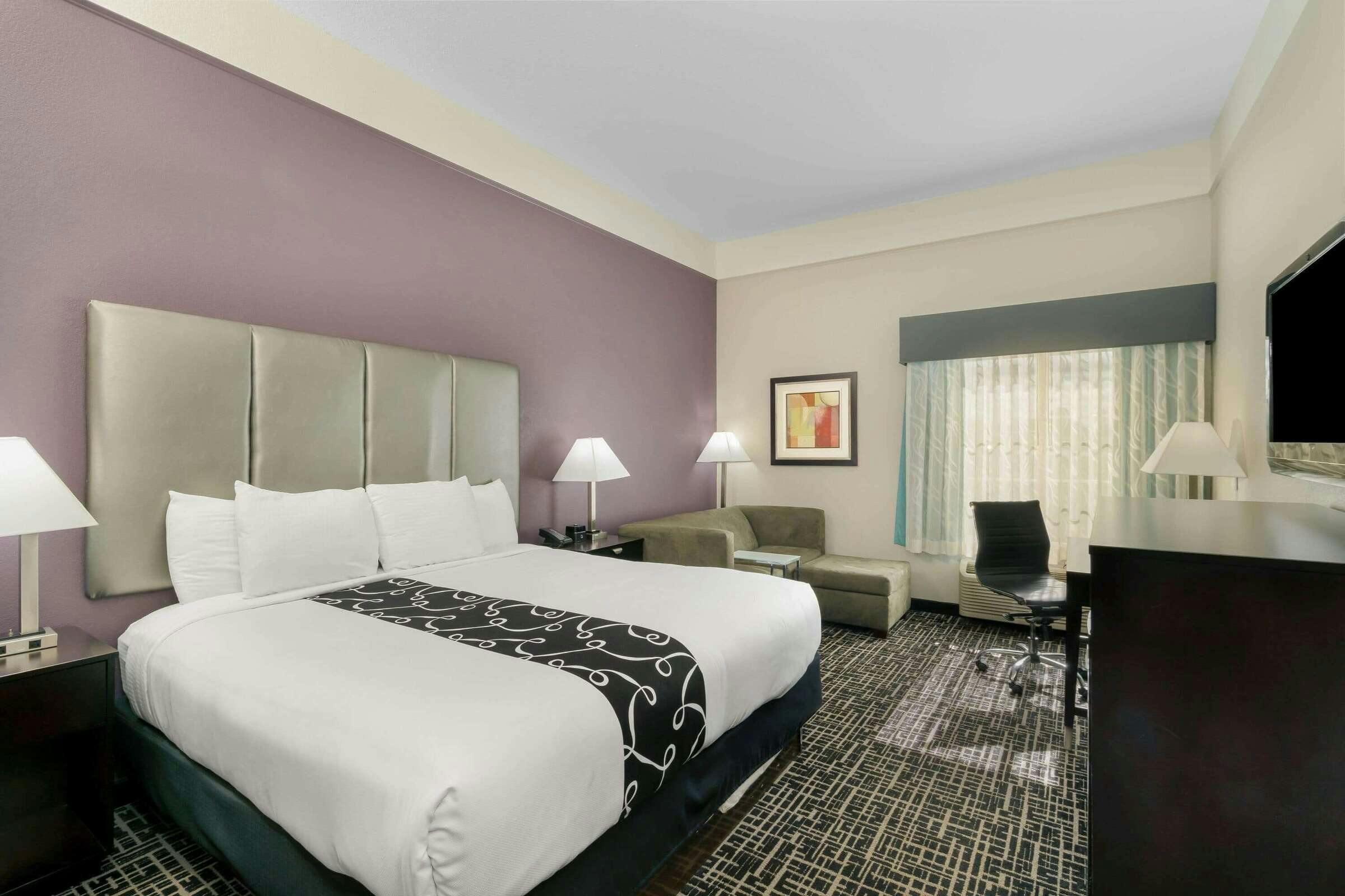 Hotel La Quinta Inn Ste Canton photo 2