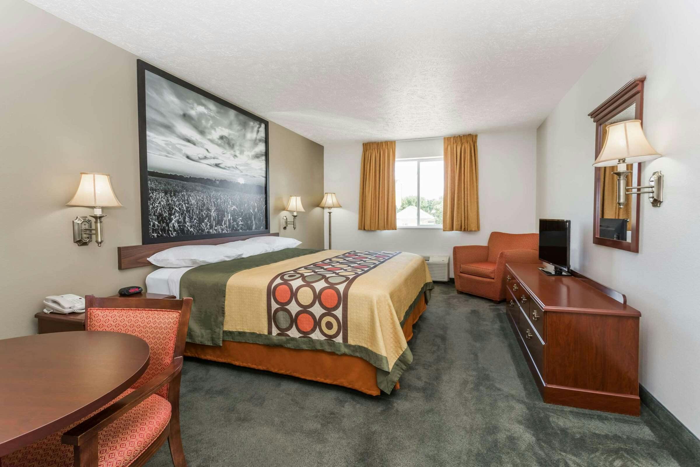 Hotel Super 8 by Wyndham Alma photo 3