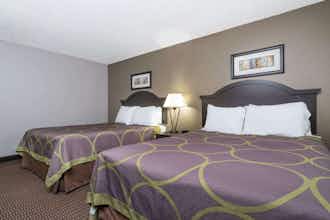 Hotel Super 8 by Wyndham Bismarck photo 5