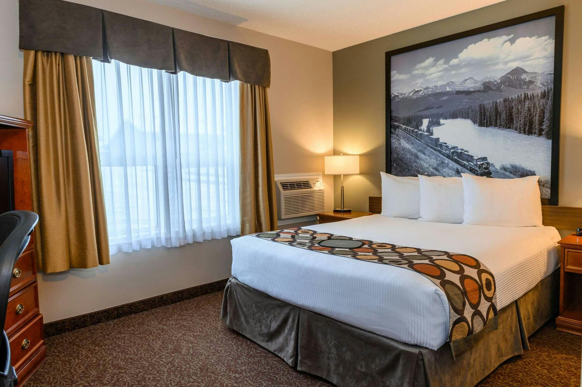 Hotel Super 8 by Wyndham Cochrane photo 4