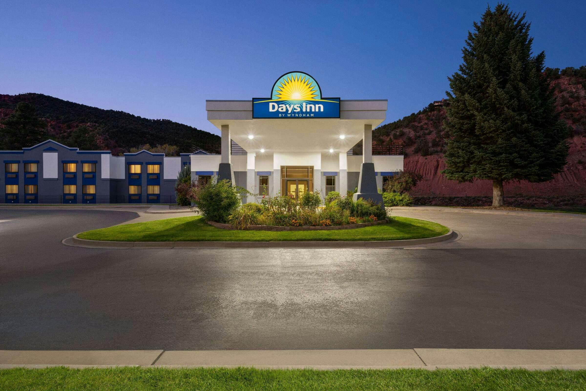 Hotel Days Inn by Wyndham Carbondale photo 3