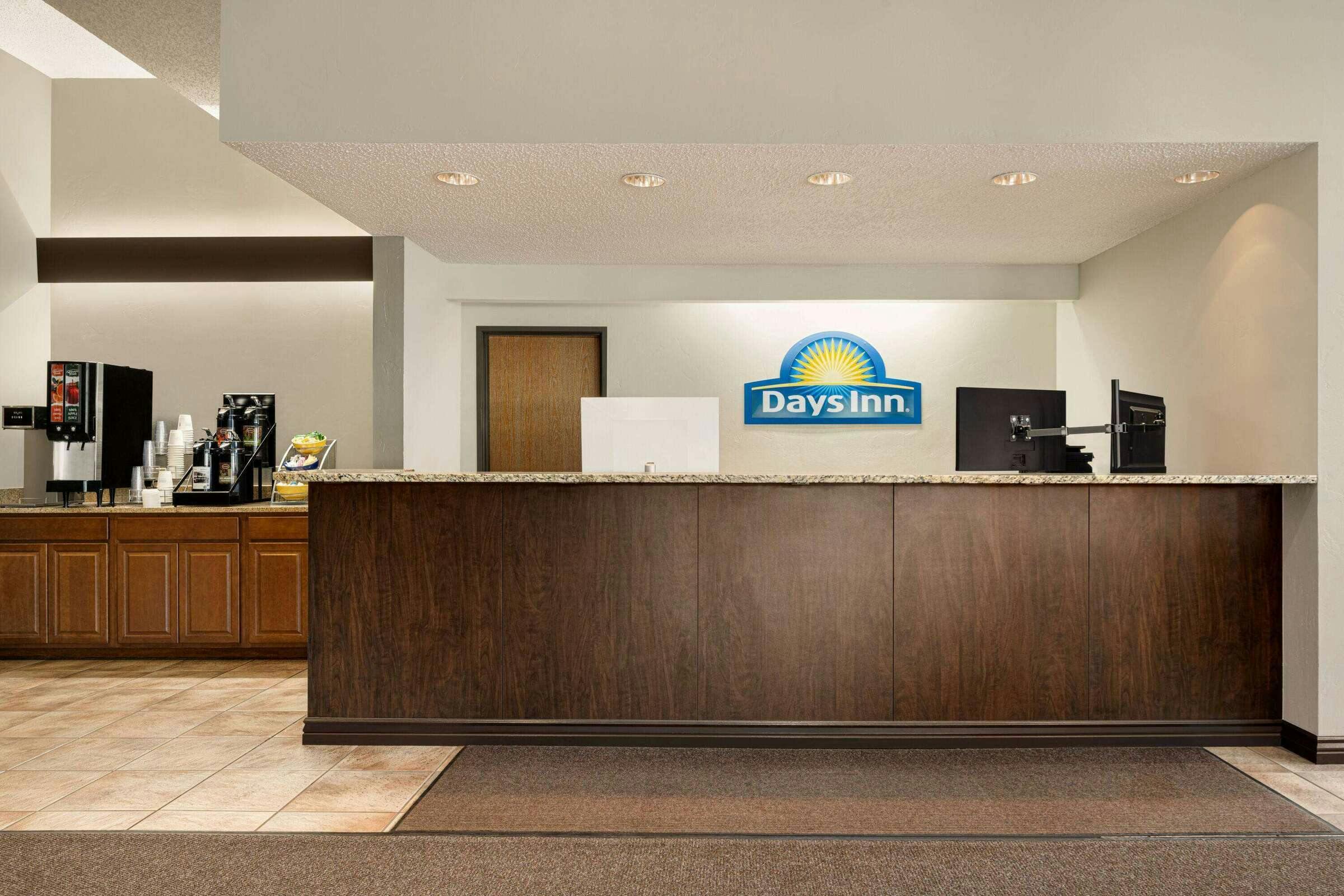 Hotel Days Inn by Wyndham Carbondale photo 5