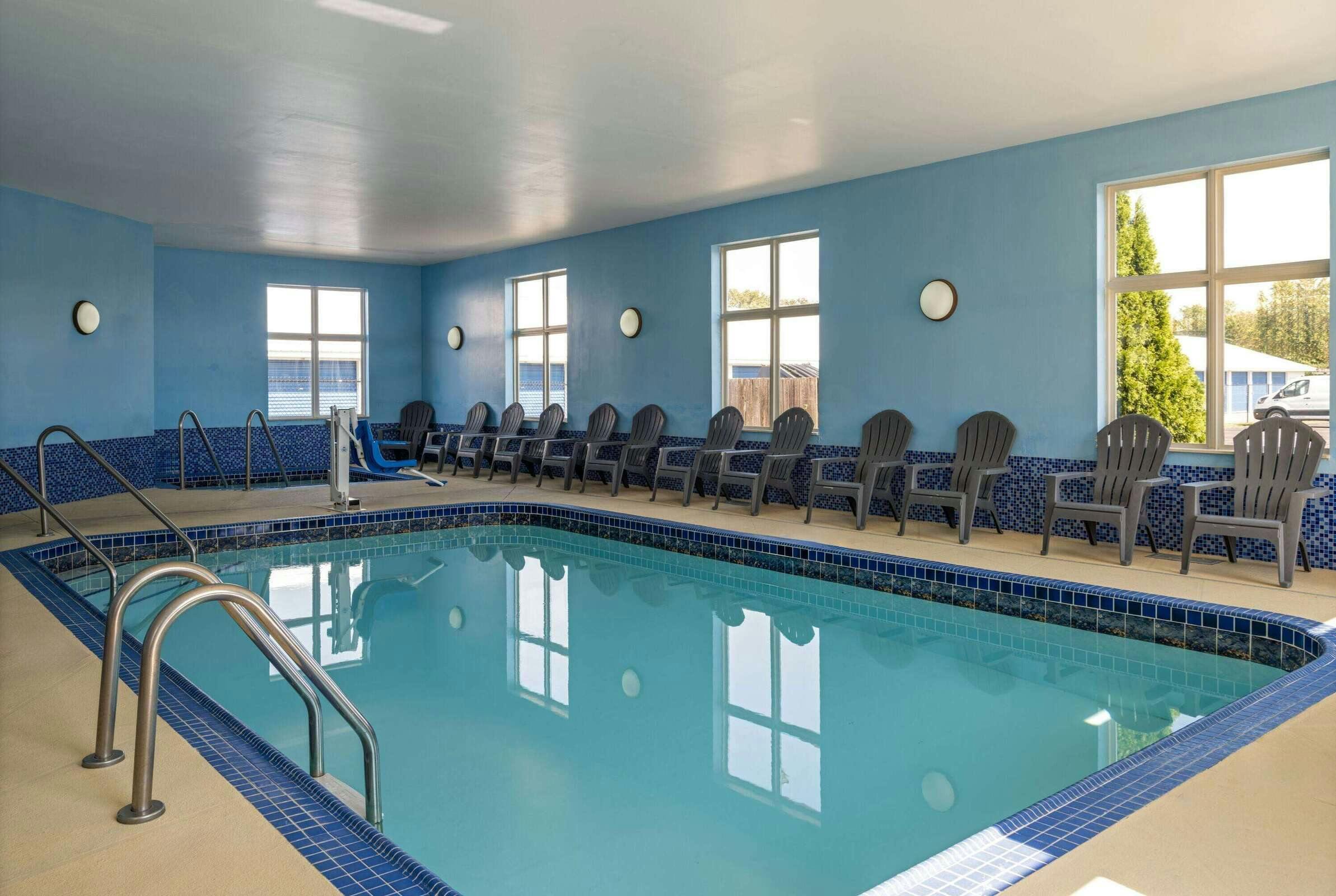 Hotel Days Inn Neenah photo 4