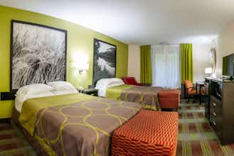Hotel Super 8 Arkansas City KS photo 1