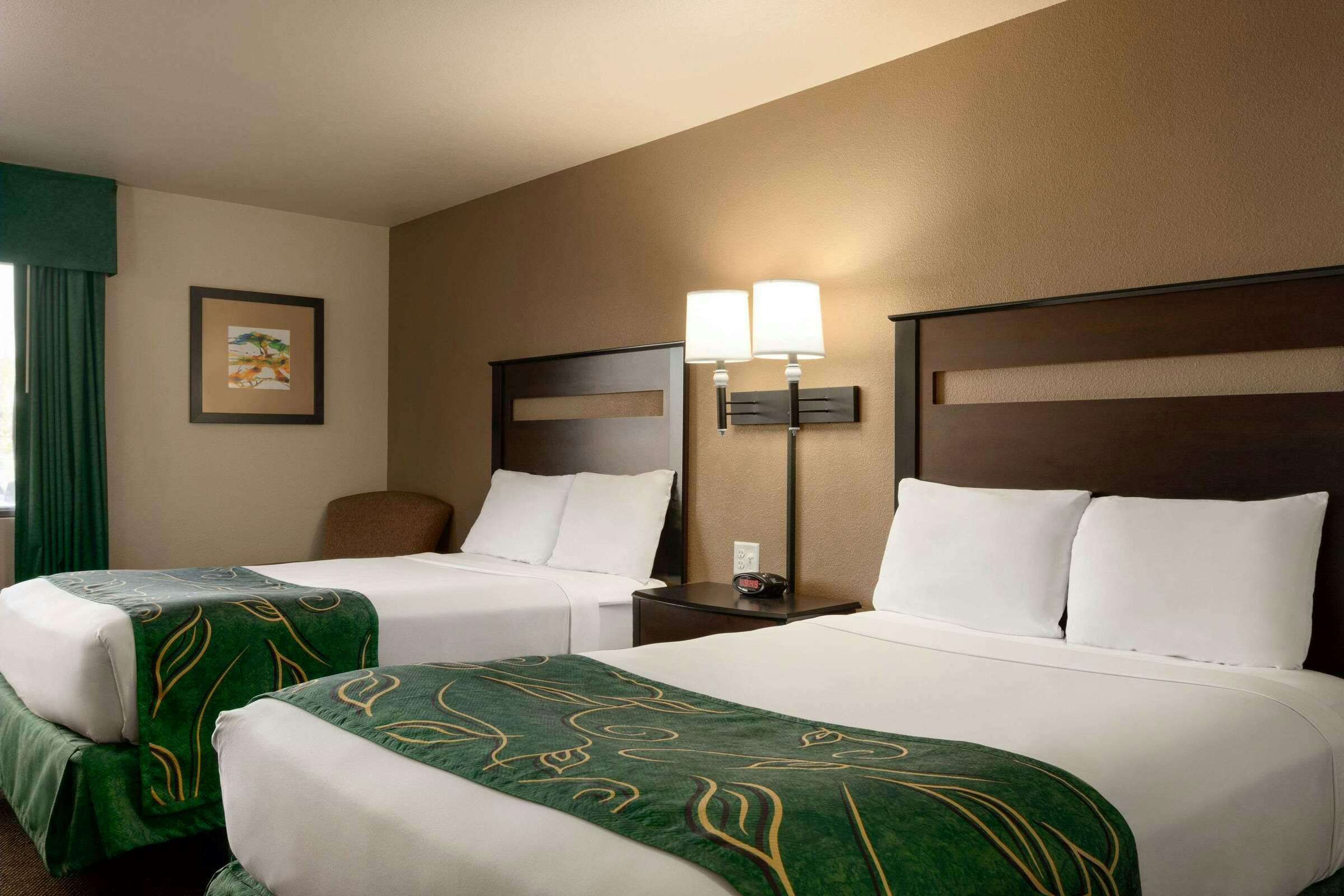 Hotel Baymont Wellington photo 4