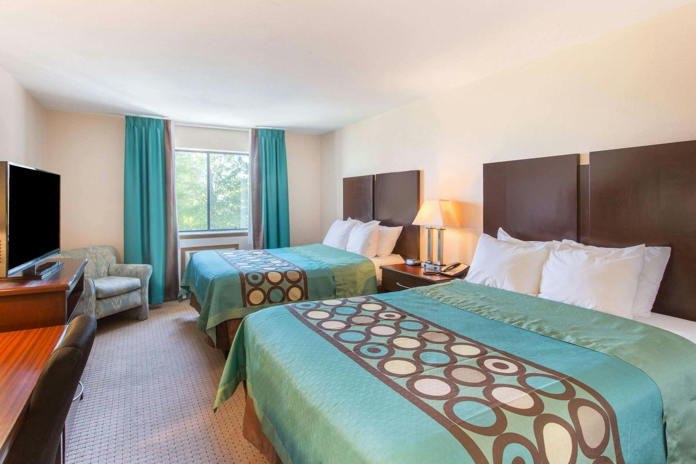 Hotel Super 8 Danville KY photo 3