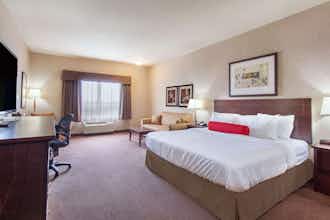 Hotel Ramada Camrose photo 1
