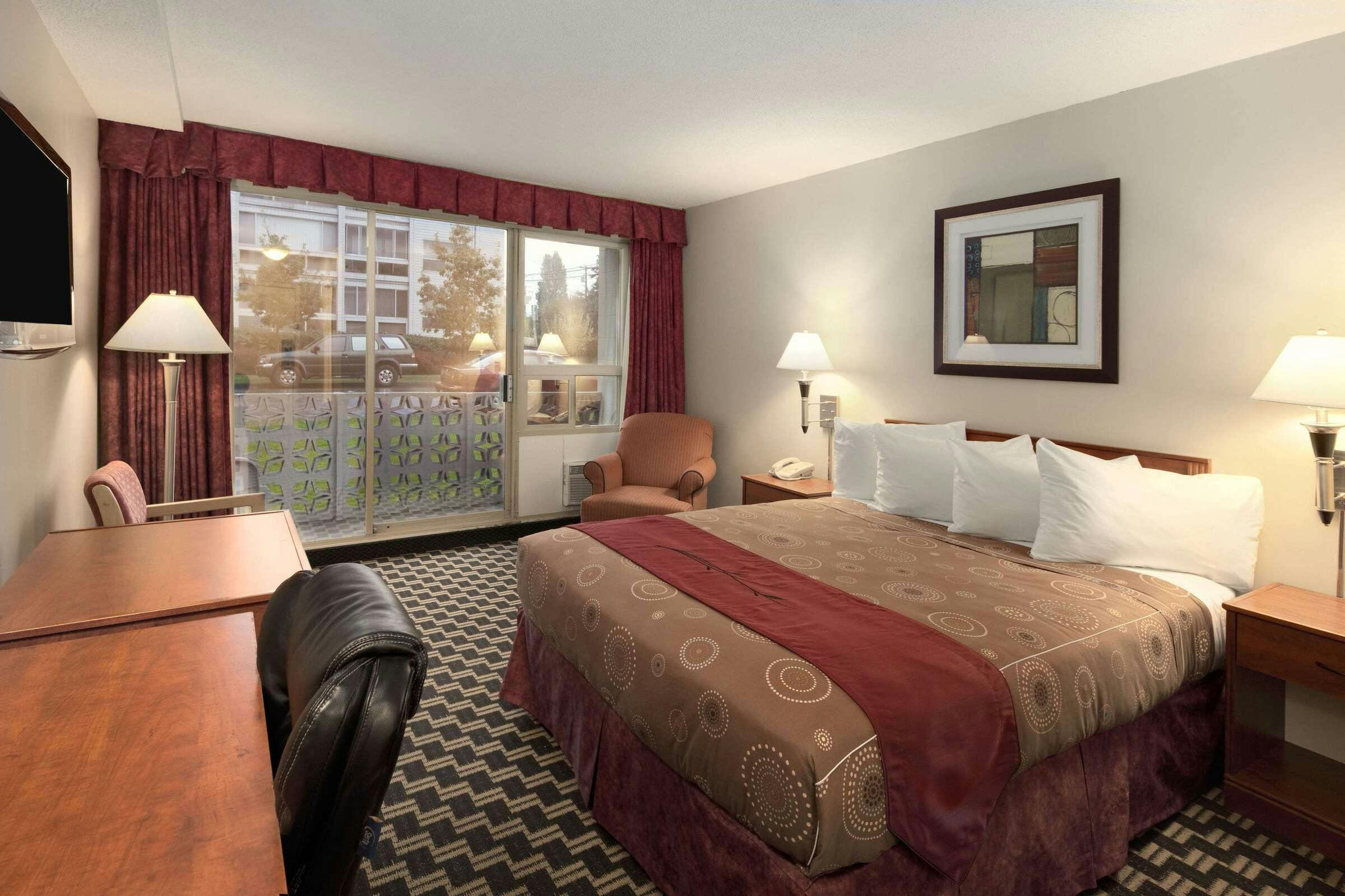 Hotel Travelodge Nanaimo BC photo 5