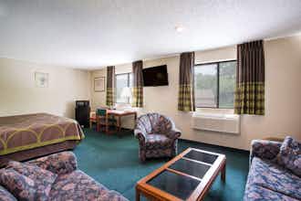 Hotel Super 8 Salem VA photo 3