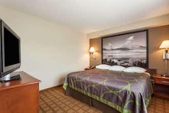 Hotel Super 8 by Wyndham Abbotsford BC photo 1