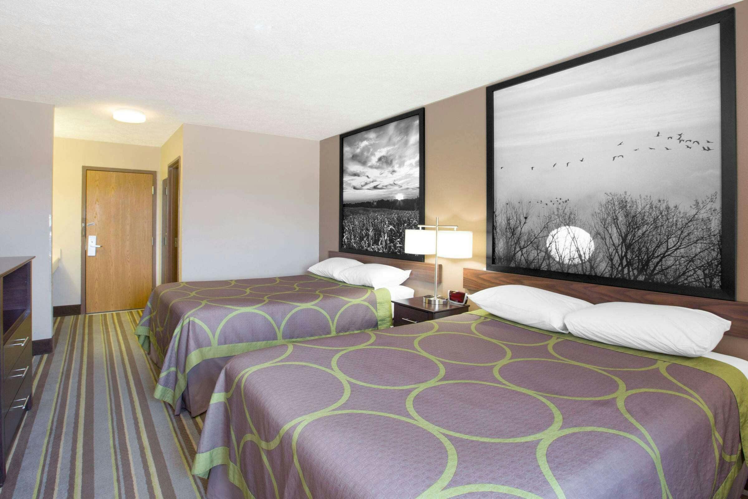 Hotel Super 8 by Wyndham Hastings photo 3