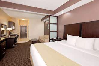 Hotel Ramada by Wyndham Cold Lake photo 3