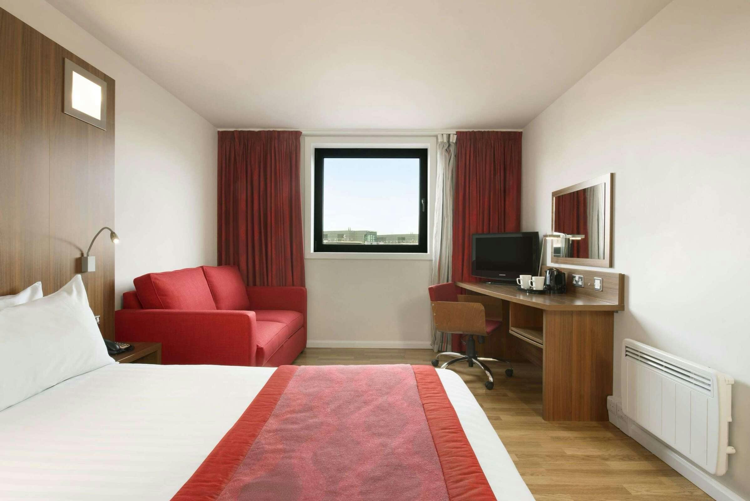 Hotel Ramada Encore by Wyndham Newcastle-Gateshead photo 5