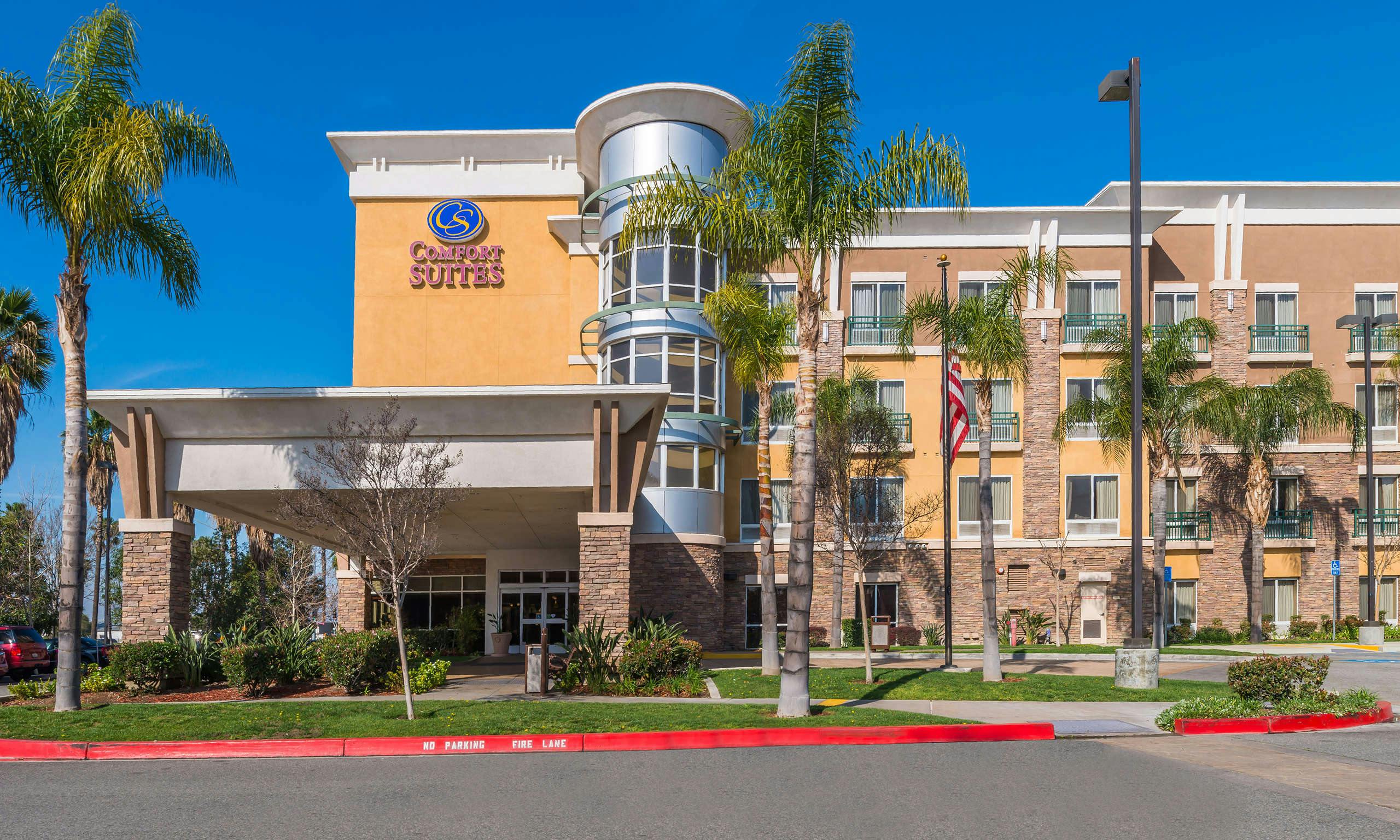 Comfort Suites Ontario Convention Center