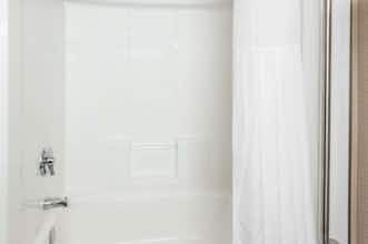 Hotel Ramada Moose Jaw photo 5