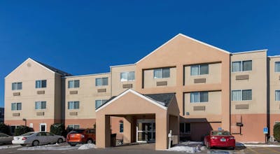 AmericInn by Wyndham St. Cloud MN Shopping Area