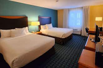 Hotel AmericInn by Wyndham St. Cloud MN Shopping Area photo 3