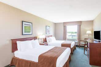 Hotel Super 8 Windsor NS photo 2