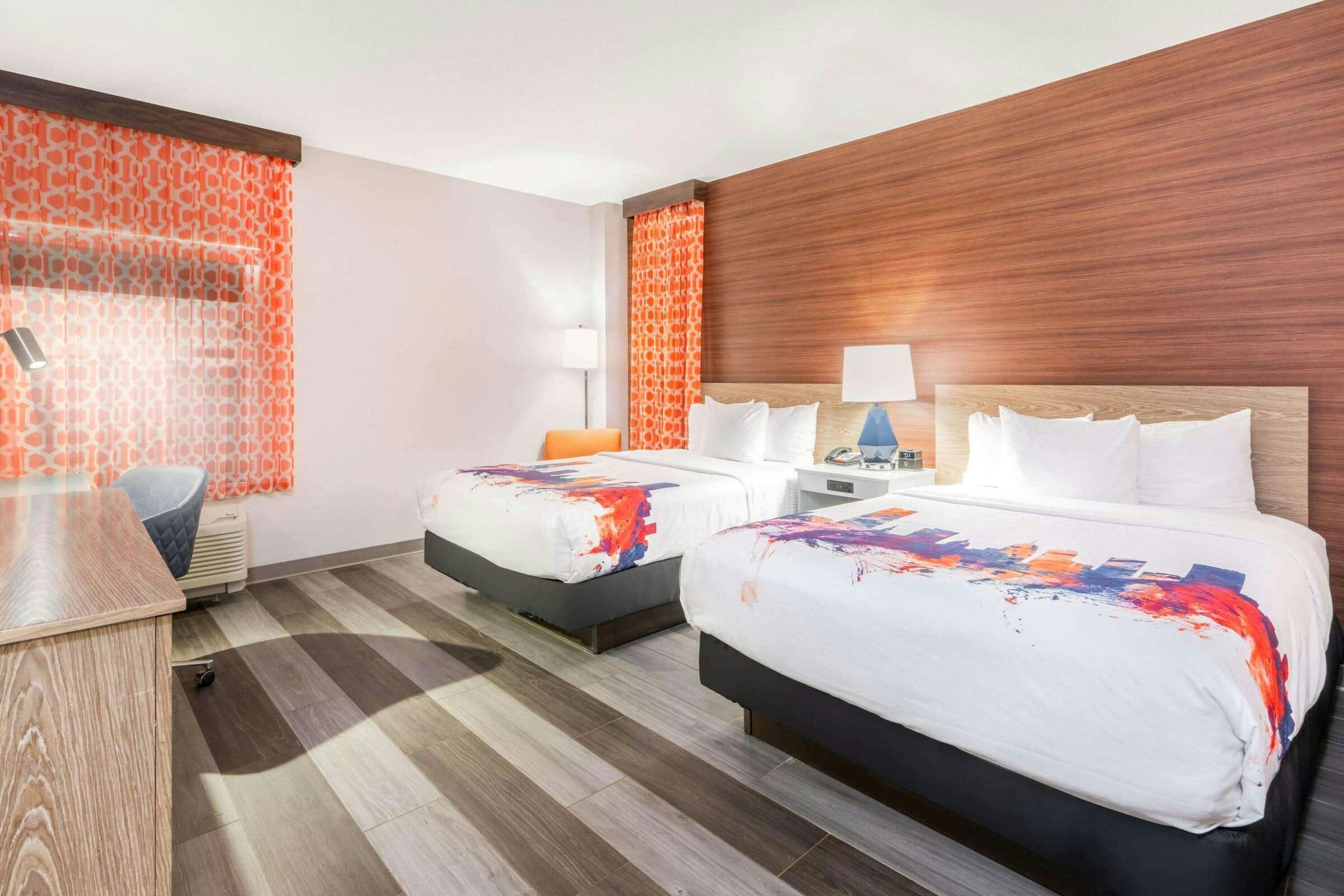 Hotel La Quinta Inn Ste OK City Arpt photo 4