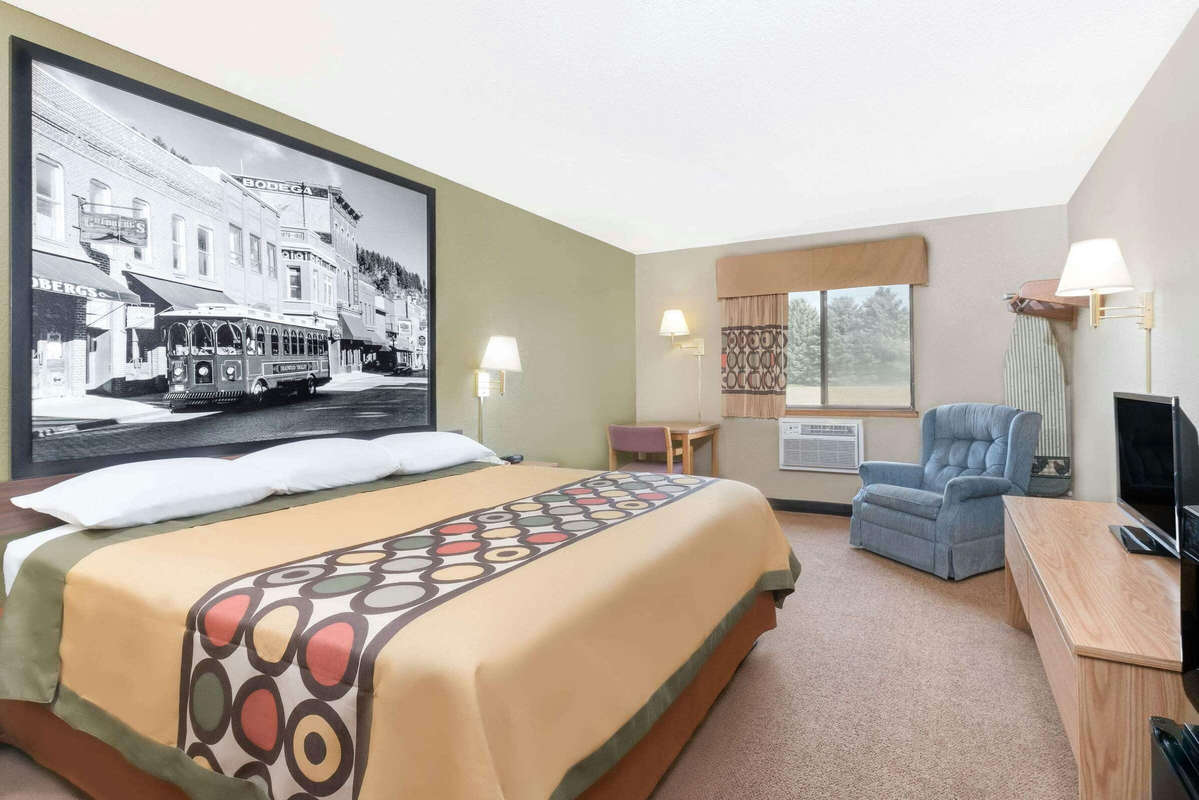 Hotel Super 8 by Wyndham Winner SD photo 3