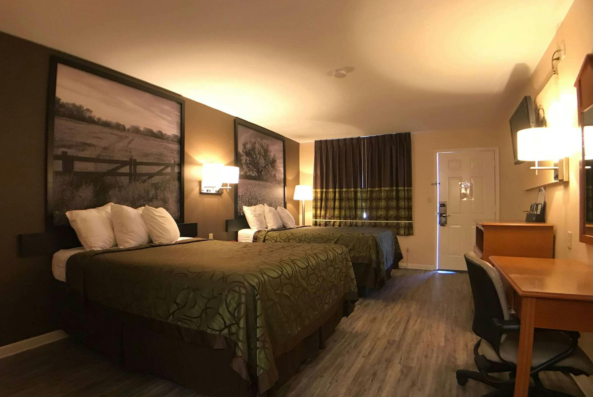 Hotel Super 8 Terrell photo 1