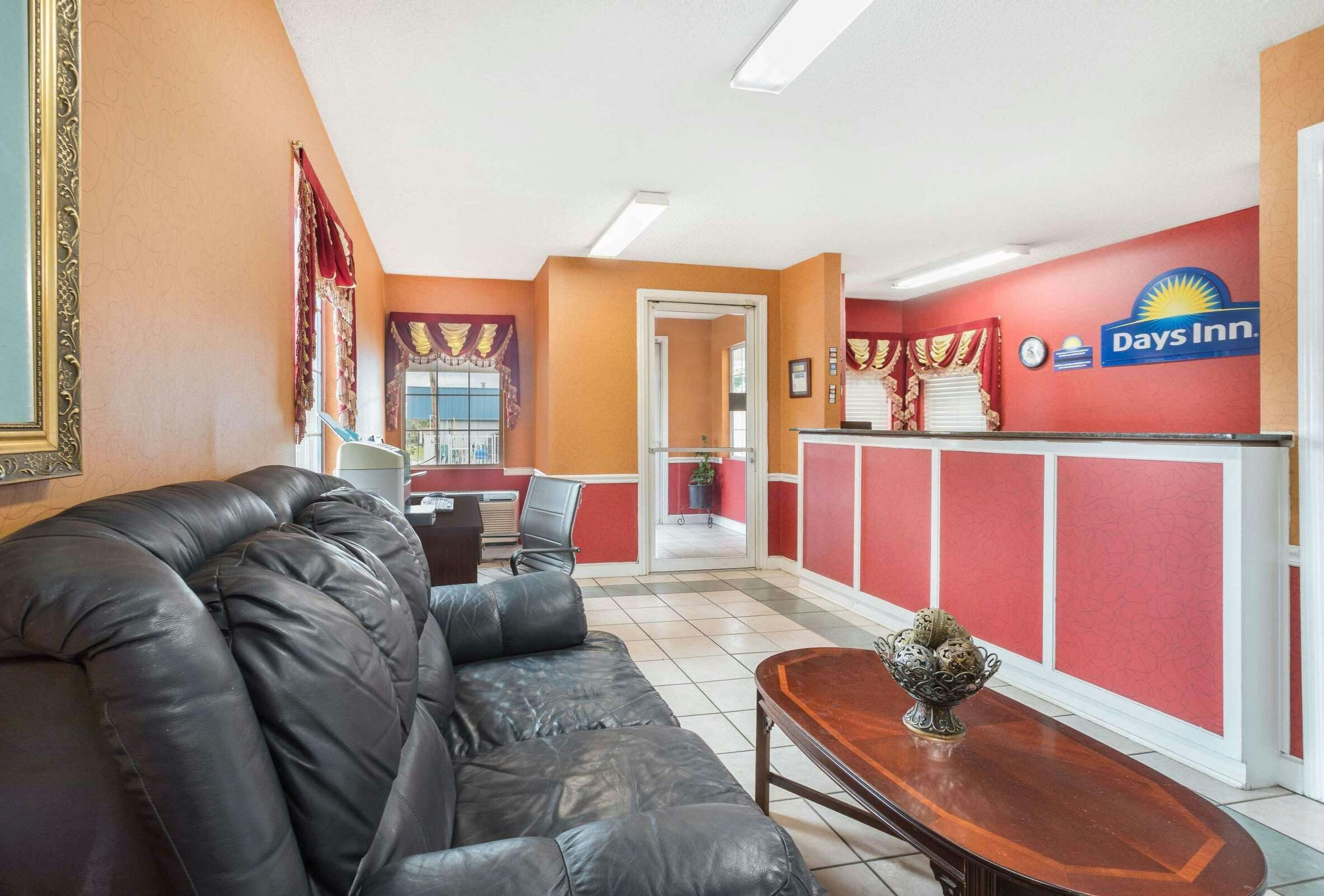 Hotel Days Inn by Wyndham Barnwell photo 4