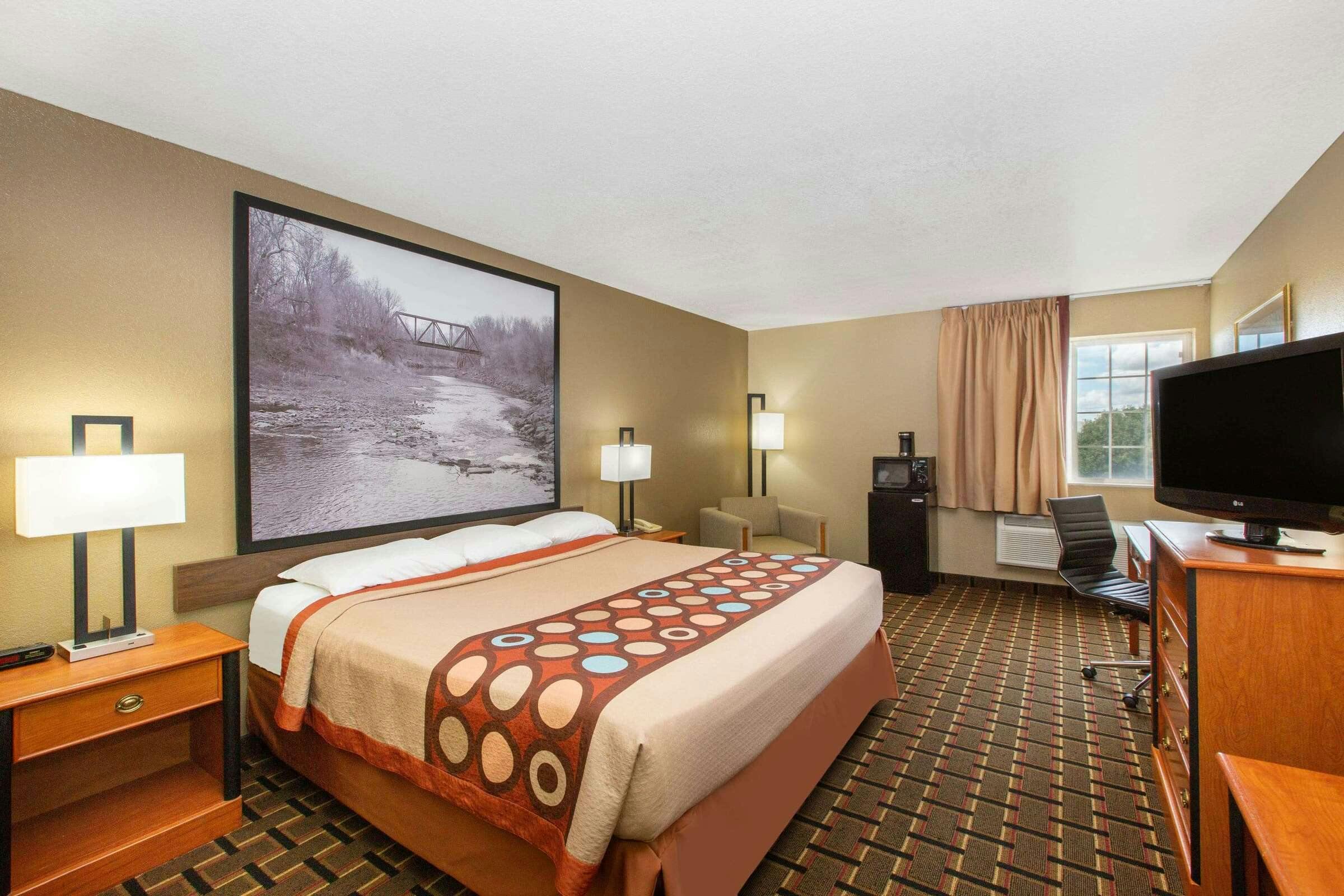Hotel Super 8 by Wyndham Ottawa photo 4