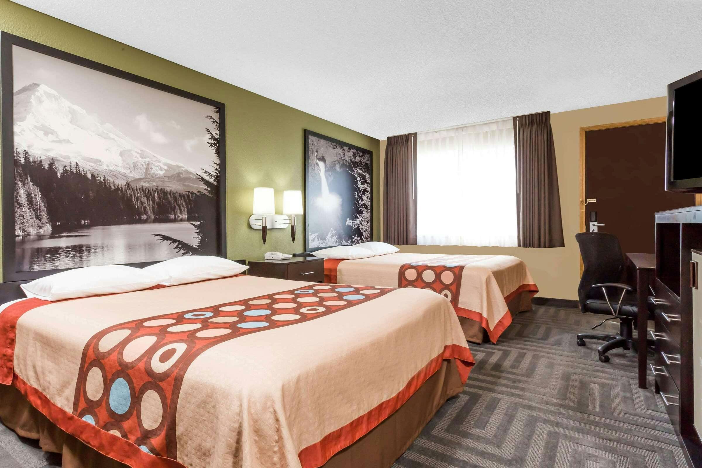 Hotel Super 8 LaGrande OR photo 5