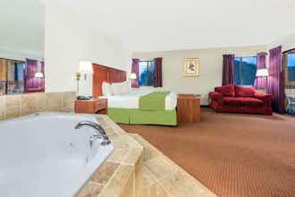 Hotel Baymont by Wyndham Enid photo 4