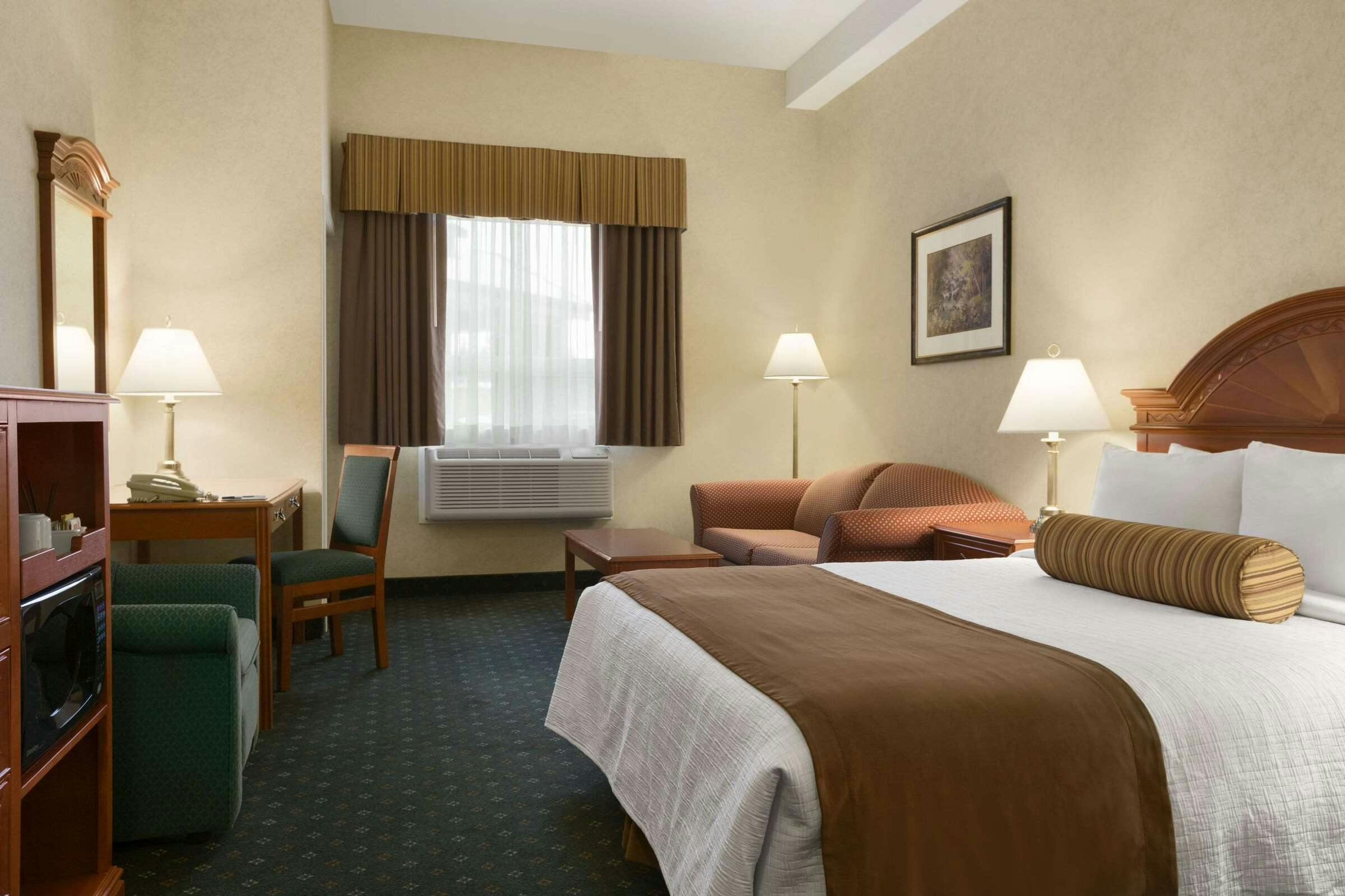 Hotel Travelodge Strathmore photo 3