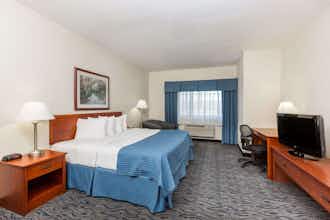 Hotel Baymont Inn Des Moines Airport photo 3
