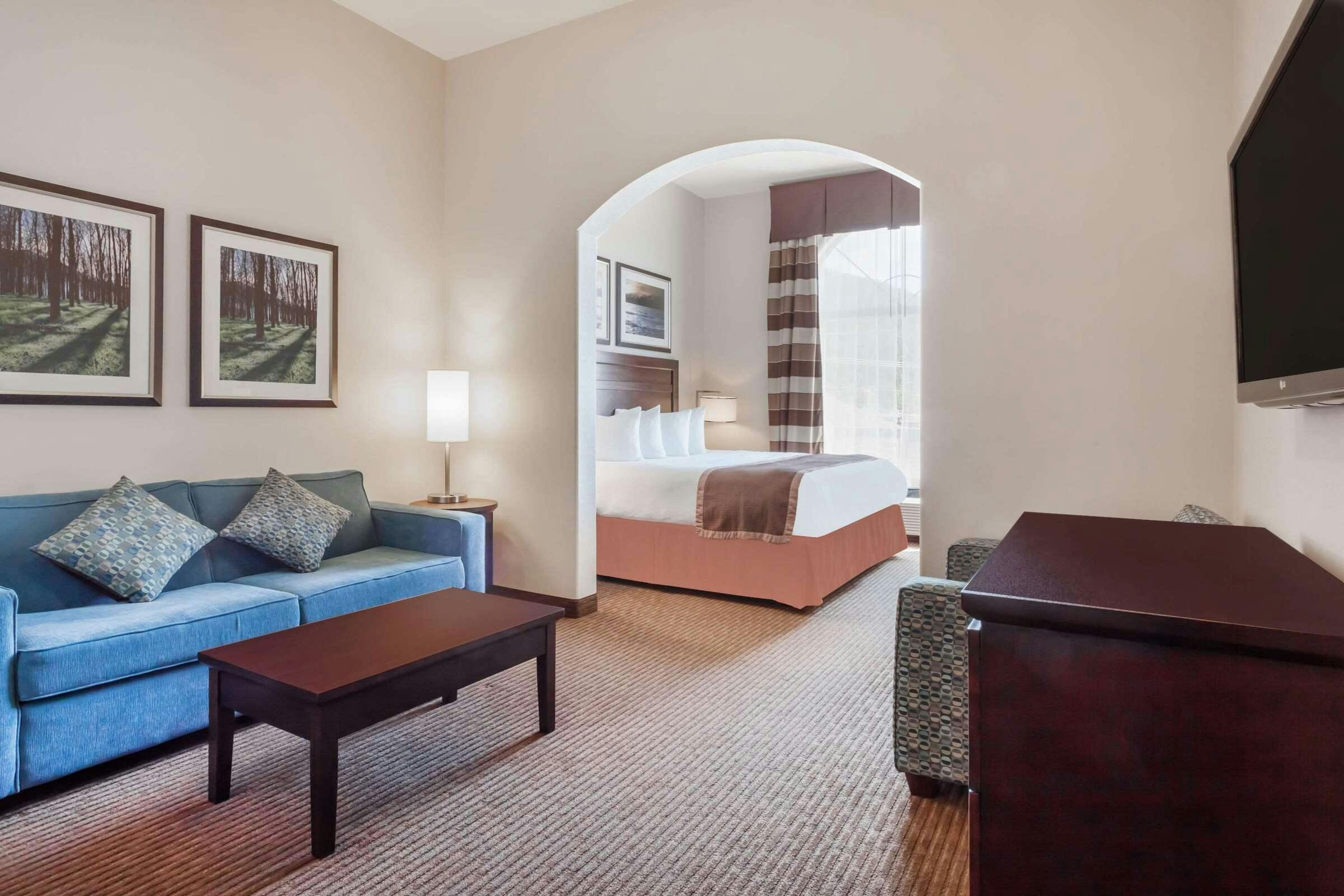 Hotel Ramada Creston photo 3